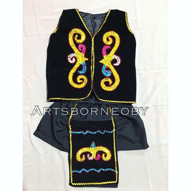 BAJU ADAT DAYAK TK COWO