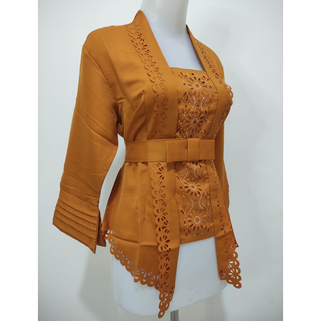 Atasan Kebaya Kutu Baru Modern Hitam|Cokelat|Maroon|Putih / Kebaya Moderen Kondangan Jumbo / Kebaya Akad Nikah Mewah / Kebaya Tunangan Kekinian / Kebaya Wisuda Modern / Kebaya Amora Vechia Theresia-Kuning Mustard