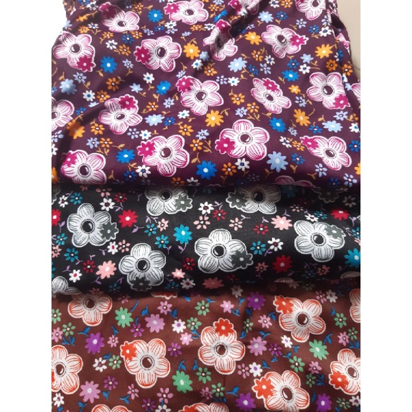 Celana panjang motif bunga lucu