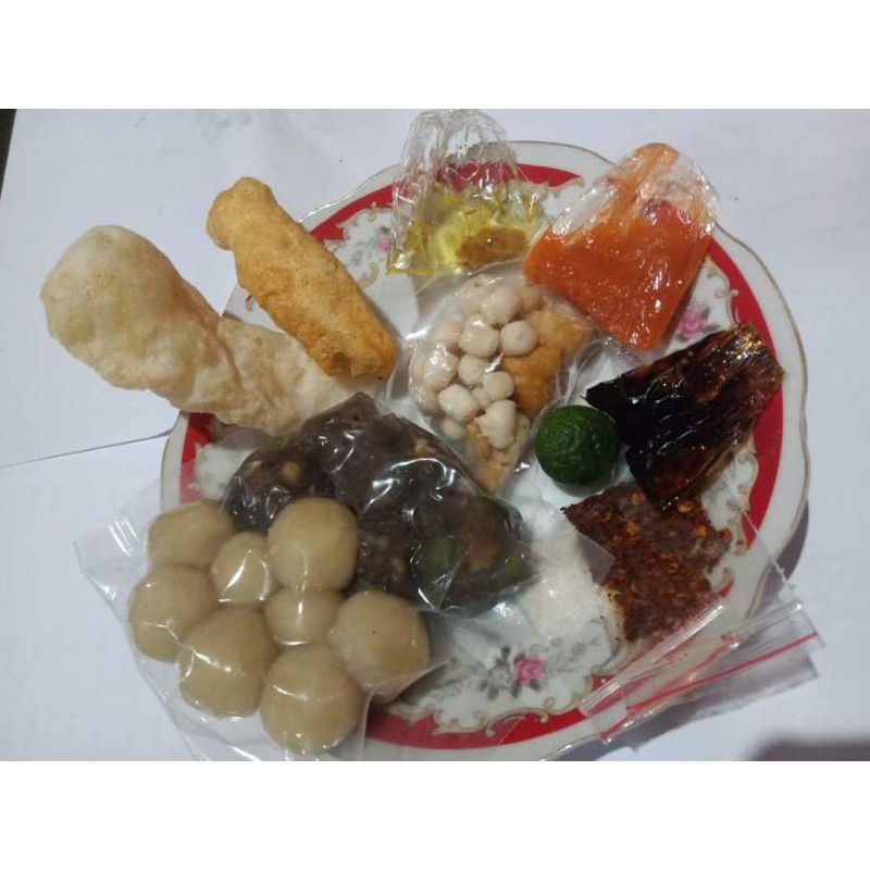 

baso cirawang tulang rangu sapi campur baso aci ayam pedas 24 butir baso plus bumbu dll komplit harga riseller