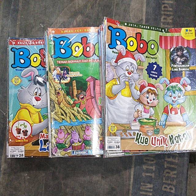 Buku, majalah Bobo dari thn 2003,2004,2005,2006,2007,2008,2009