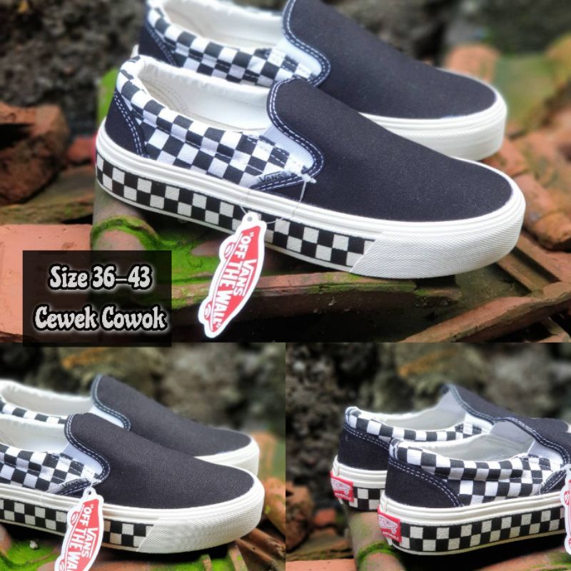 Sepatu VANS ChecBoard Slip On. Ukuran 36-43 unisex. Grade Ori