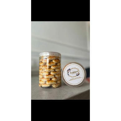 

Kue Kacang Special 600ML