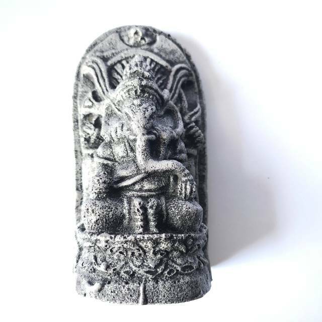 PAJANGAN MINIATUR PATUNG GANESHA DENGAN TEDENG KECIL BAHAN FIBERGLASS 13x6x4 cm - DEKORASI RUMAH