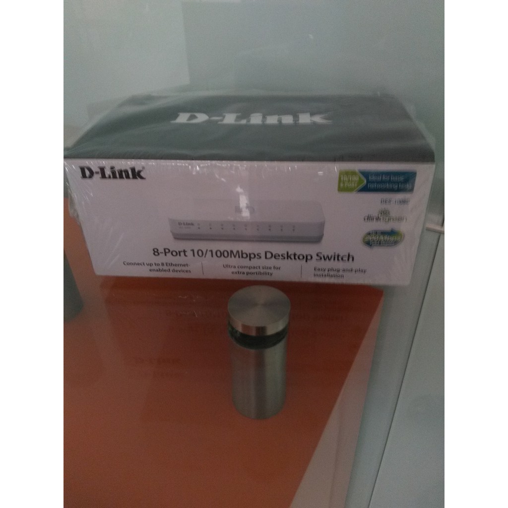D-Link Switch Hub 8 Port DES-1008C
