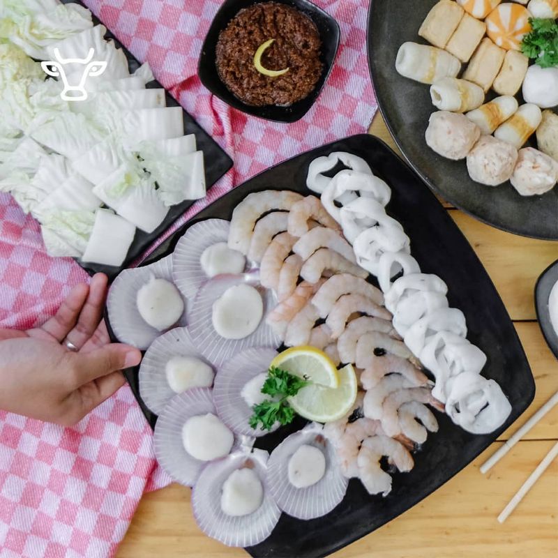 MIX SEAFOOD 500GR / RING SQUID (CUMI RING) / PEELED SHRIMP (UDANG KUPAS)/ SCALLOP HALFSHELL (KERANG)