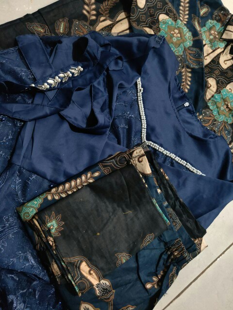 Maura Couple - Sania Ruffle Batik Couple Ori Ndoro Jowi Dnt Garansi Termurah Shopee - Batik Couple