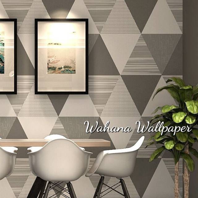 READY - Wallpaper Dinding motif Segitiga Abu-Abu