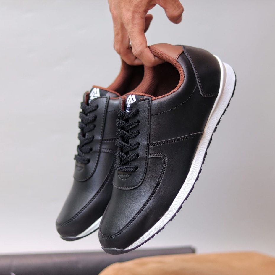 PRUNG Sepatu Kasual Sneaker Putih Simple Murah Sporty Trendy Kekinian Original Distro