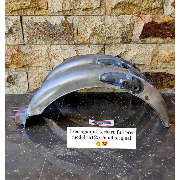 slebor cb pres nganjuk ful pres slebor belakang cb Nganjuk full pres cb125 pres nganjuk detail origi