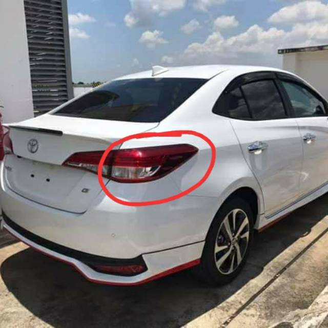 Mika stop stoplamp lampu belakang vios 2019