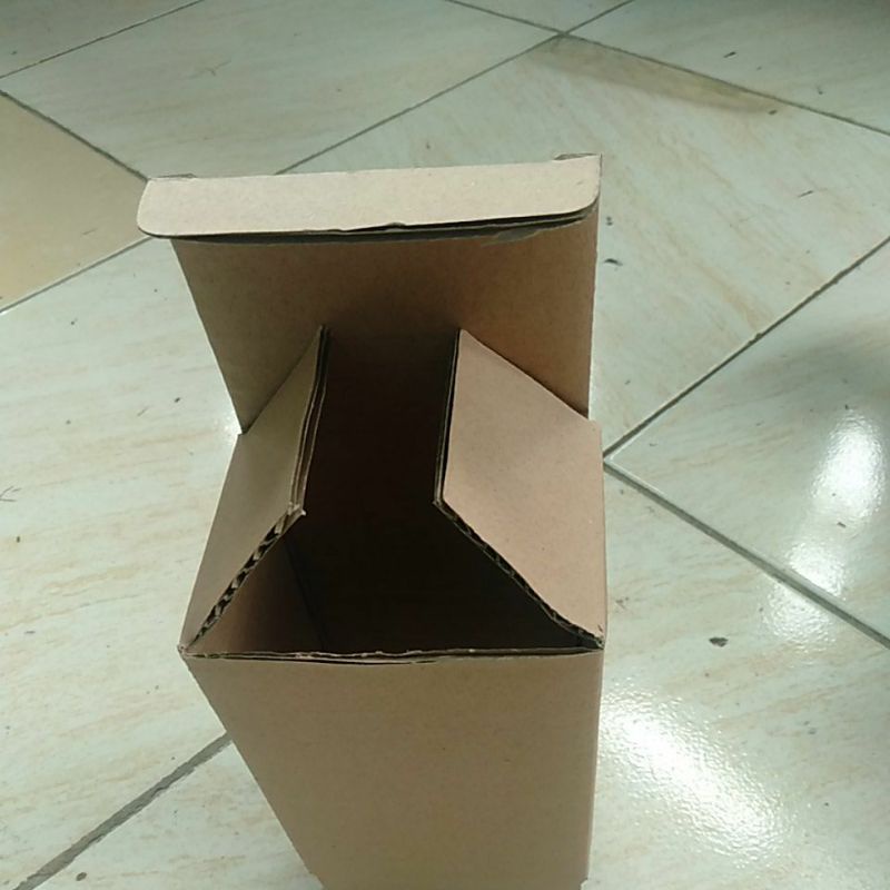 

kardus/karton/box/Ukuran. 9x7x13cm untuk packing (botol 500 gram)