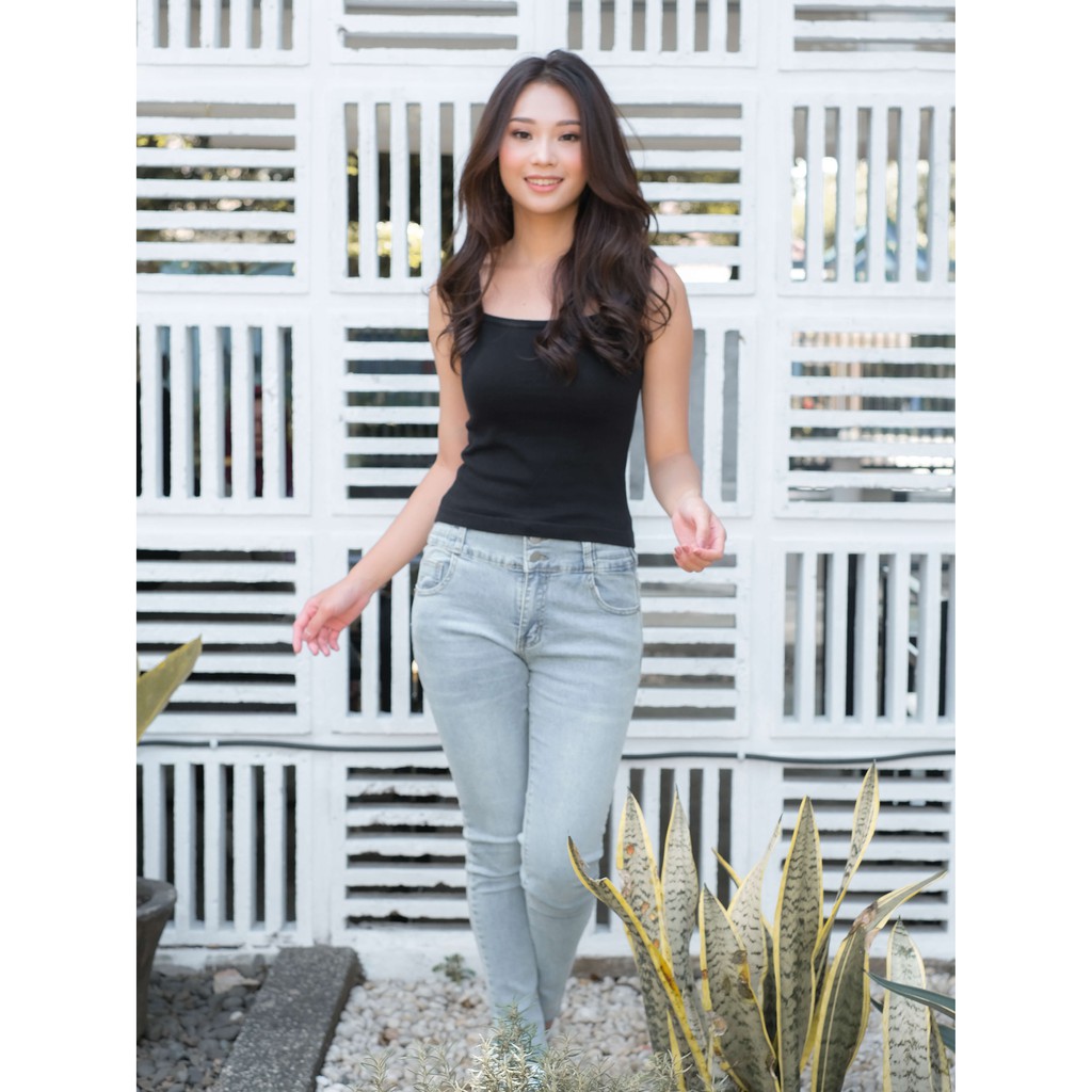 Beyoutiful - Lexi Square Neck Fitted Knit Tank Top -Tank Top Wanita