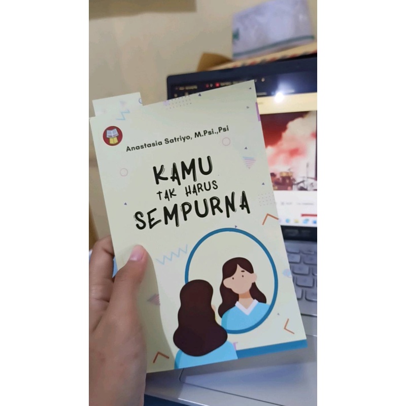 Novel Remaja Novel Kamu Tak Harus Sempurna Anastasia Satriyo - Yrama Widya-3