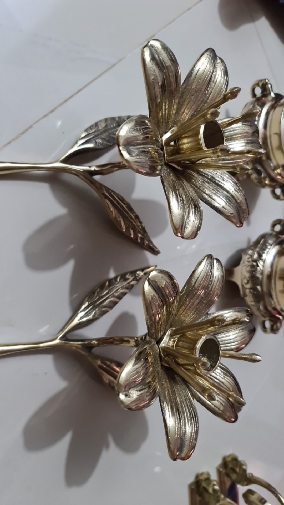 Tempat Lilin Teratai Kuningan - Candle Holder - Polished Brass