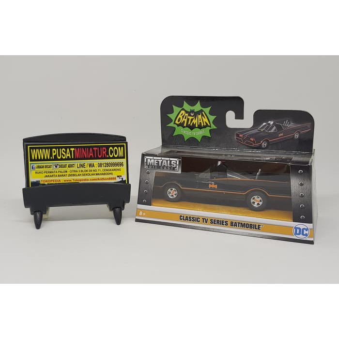 CLASSIC TV SERIES BATMOBILE - SKALA 32 - JADA BATMOBILE SERIES