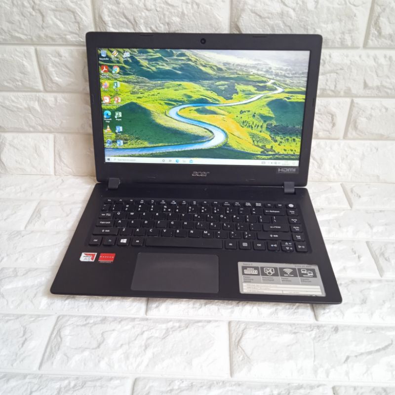 Acer Aspire 3 A314-21 AMD A9-9420e R5 ram 4/1TB