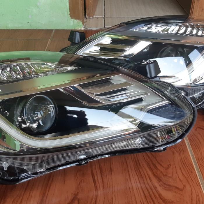 lampu depan /headlam brio rs/mobilio rs old