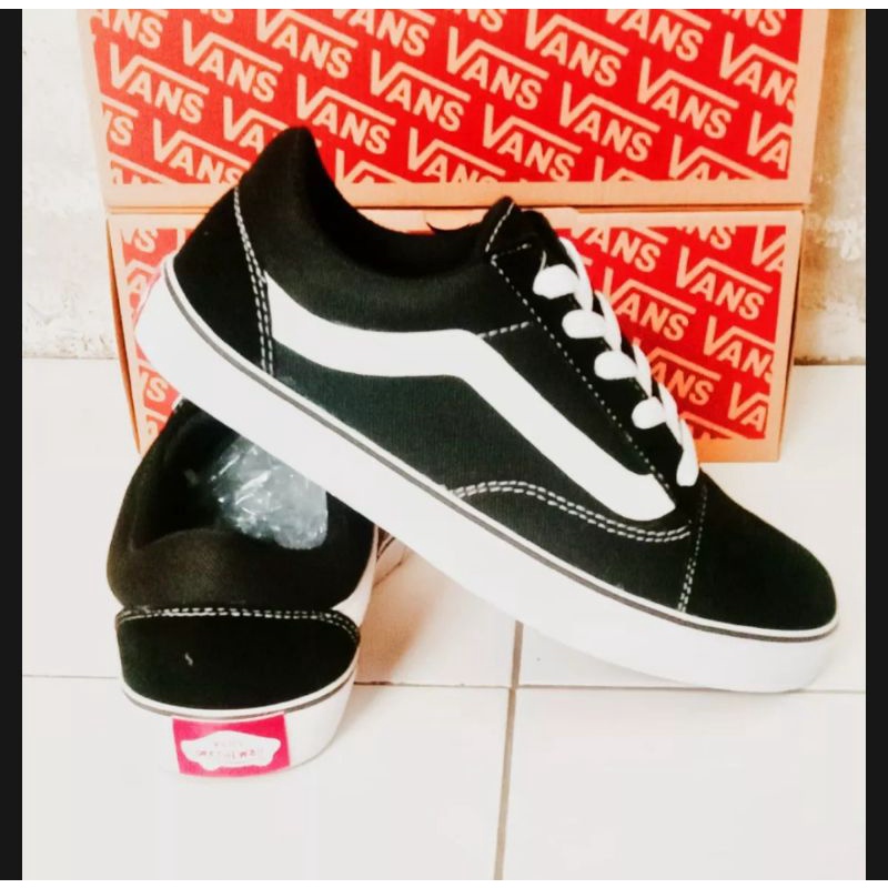 SEPATU V4N5 CACING/SNEAKERS TERBARU/SEPATU CASUAL MODEL BARU/SEPATU FORMAL TERLARIS/SNEAKERS V4NS OLDSKOOL/SEPATU PRIA/SEPATU WANITA/SEPATU SNEAKERS V4NS OKDSKOOL CACING/SEPATU TERBARU TREND MASA KINI/V4NS CACING/SEPATU SEKOLAH/SEPATU V4ns cacing oldskol