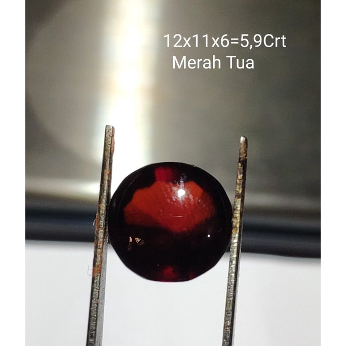 Natural Rhodolite Garnet / Garnet