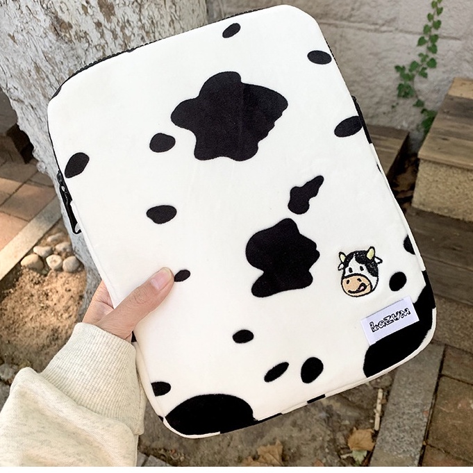 Sleeve Pouch Sarung Tas Bag Case Ipad Tab Tablet Macbook Air Pro Laptop Asus Acer Lenovo HP Huawei 11 12 13 14 15 inch Motif Gambar Sapi Cow Milk Warna Hitam Putih Lucu Cute Murah Korean Model