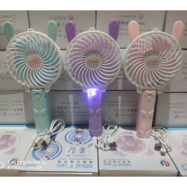 Kipas Mini Portabel Dengan LED