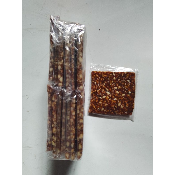 

Nogat 200 gram, cemilan atau oleh-oleh khas Manado / Minahasa (Sulawesi Utara)