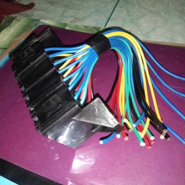 Dijual FUSE BOX SUZUKI KATANA NEW BOX SEKRING CARRY Diskon