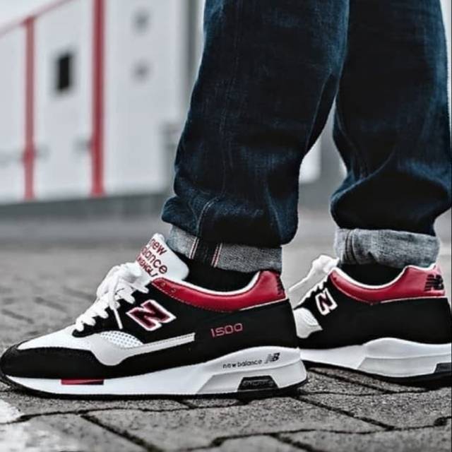 NEW BALANCE M1500WR "Black Red"