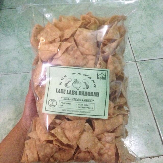 

Kue bawang barokah