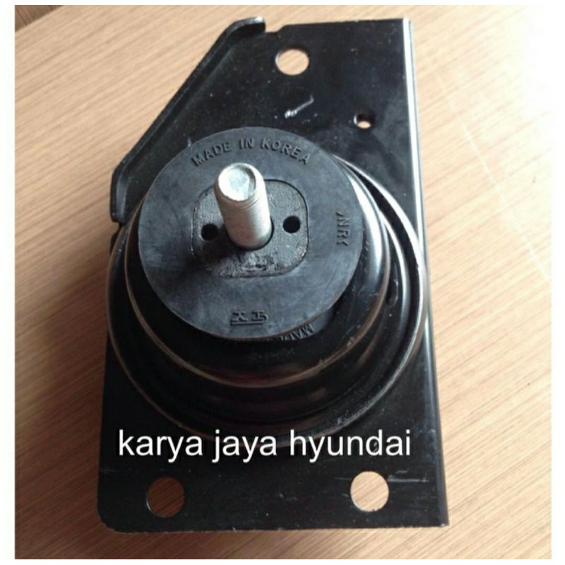 Engine mounting Kanan Kia Pride