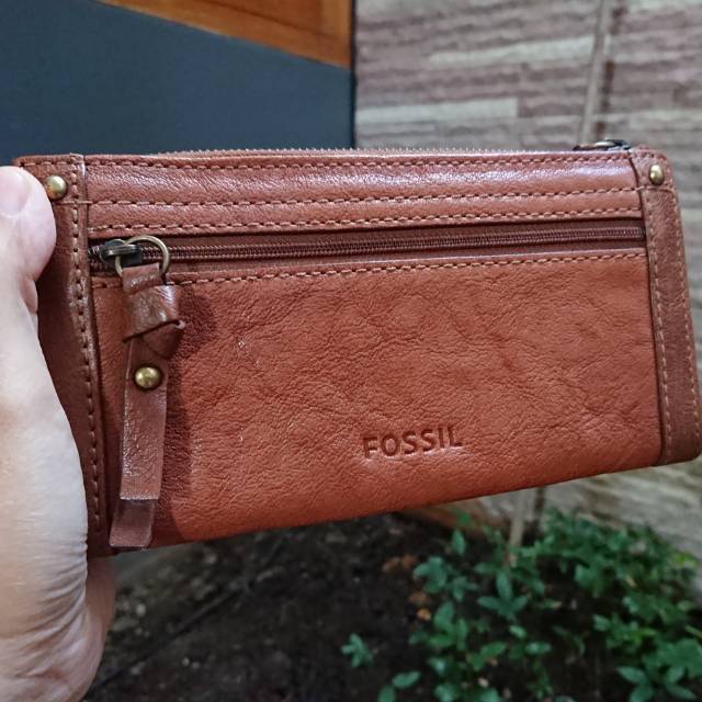 Fossil Emilia zip Wallet Chestnut