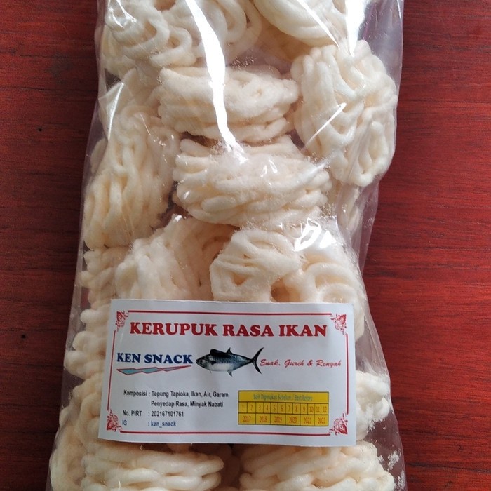 

KERUPUK IKAN KEN SNACK ( 330GR) / KERUPUK BANGKA / KERUPUK KERITING