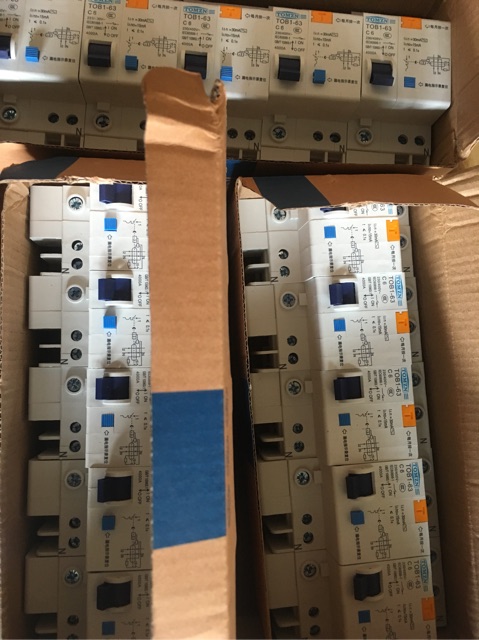 RCBO DZ47LE 1P N 6A Tipe C 230V  50Hz/60Hz Residual Current Circuit Breaker Perlindungan Kebocoran