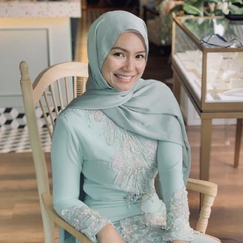 Pashmina Premium Satin Silk Malaysia Textured Crinkle (JAHIT TEPI KECIL SUPER RAPI)-Ocean