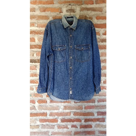 preloved kemeja levis TRADER BAY bekas