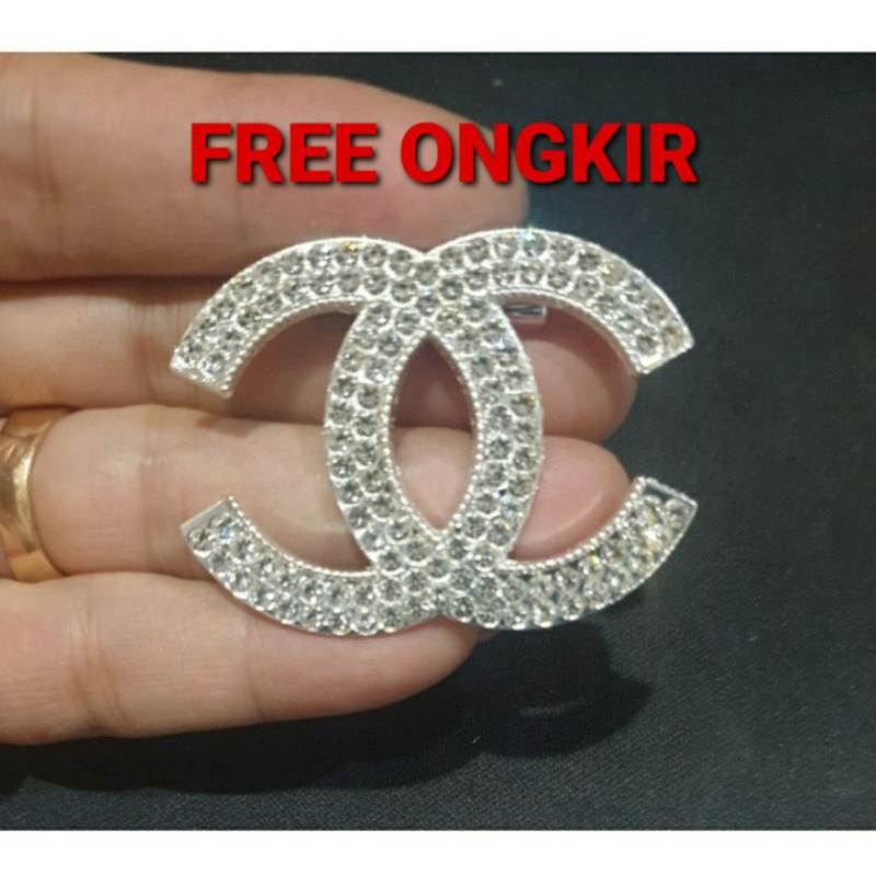 BUNETS BROS CHANEL SWAROVSKI ELEGAN IMPORT JUMBO