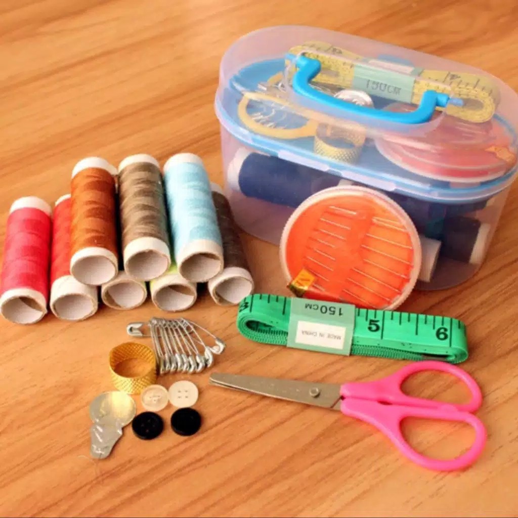 Alat Perlengkapan PERALATAN JAHIT MENJAHIT SET Lengkap Jarum Benang - Mini Sewing KIT SET