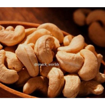 

Diskon 1kg Mede Tawar Oven - Plain Roasted Cashew - kacang mete panggang Big Sale
