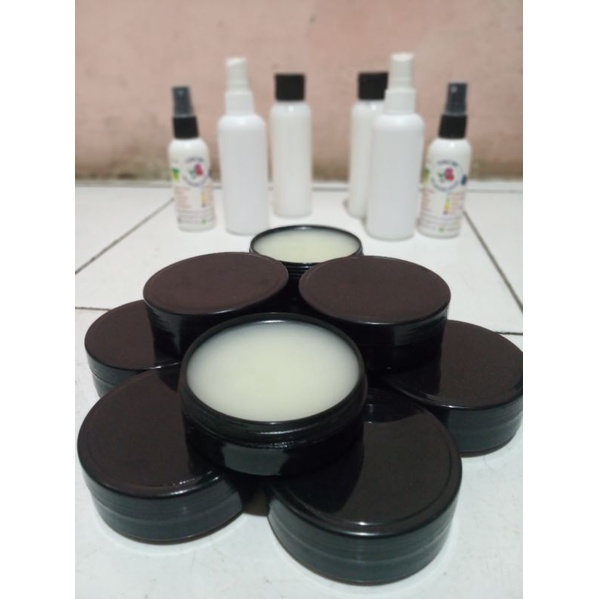 Paket 1 Parfum,1 Leather balsam,1 Leather Conditioner(Paket Perawatan Tas/Sepatu Kulit)