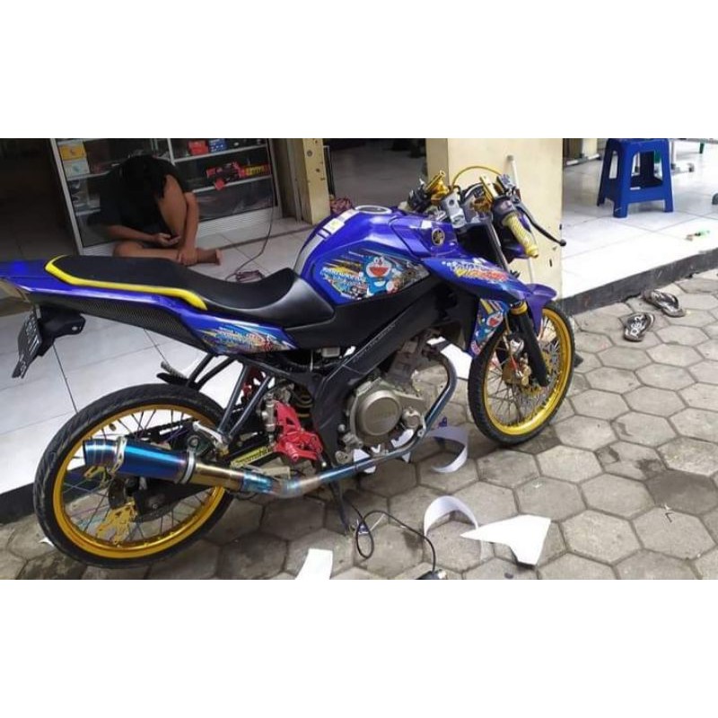 striping new vixion advance sticker new vixion advance NVA striping variasi NVA 2015-2017 "DORAEMON"