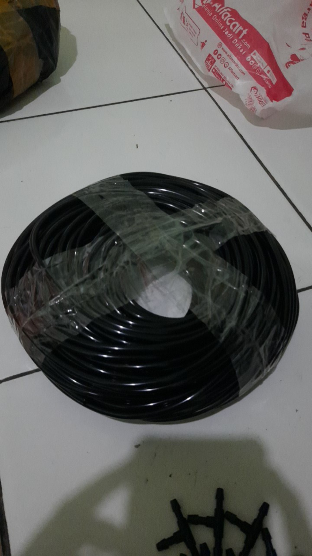 Selang Pe 3 X 5mm Alat Siram Hose Irigasi Hidroponik Fertigasi Sprayer Hdpe Taman Kebun Kran Air