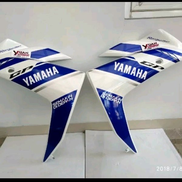 sayap fairing r25 putih original ygp