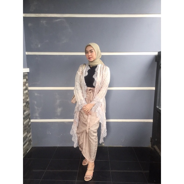 SEWA RENTAL BAJU KONDANGAN