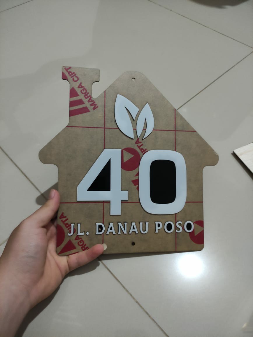Nomor Rumah Akrilik 2 Layer Murah Bentuk Rumah Baru