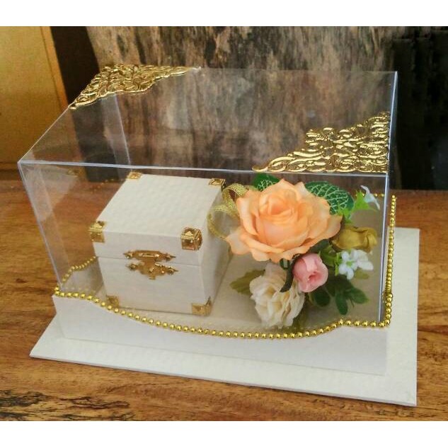 Kotak Cincin Nikah