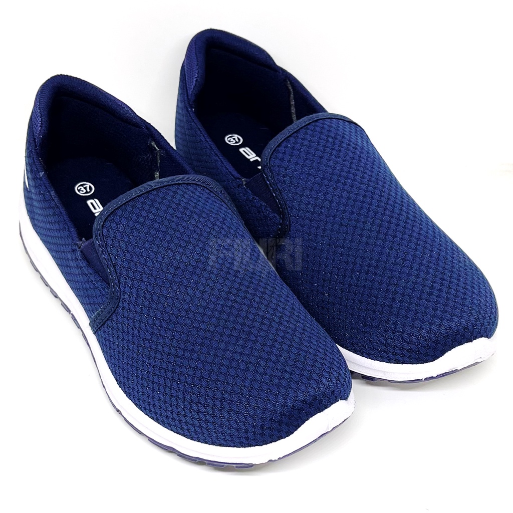 FIURI - Ando Original - BERTHA 37-40 NAVY - Sepatu Kets Sneakers Wanita - Sepatu Flat Shoes Slip On Wanita - Sepatu Olahraga Wanita - Sepatu Fashion Wanita Promo