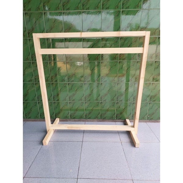stand hanger kayu murah/stand hanger/ gantungan baju kayu