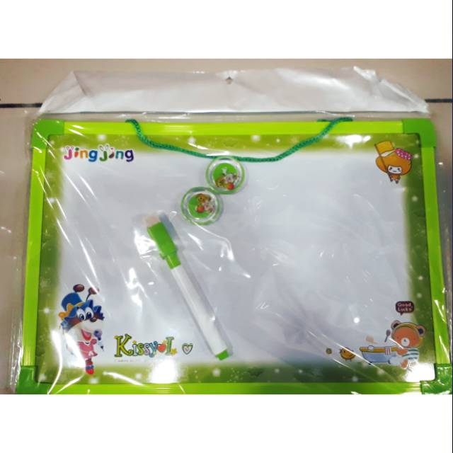 

Papan tulis anak / white board ukuran 25 x 35 cm