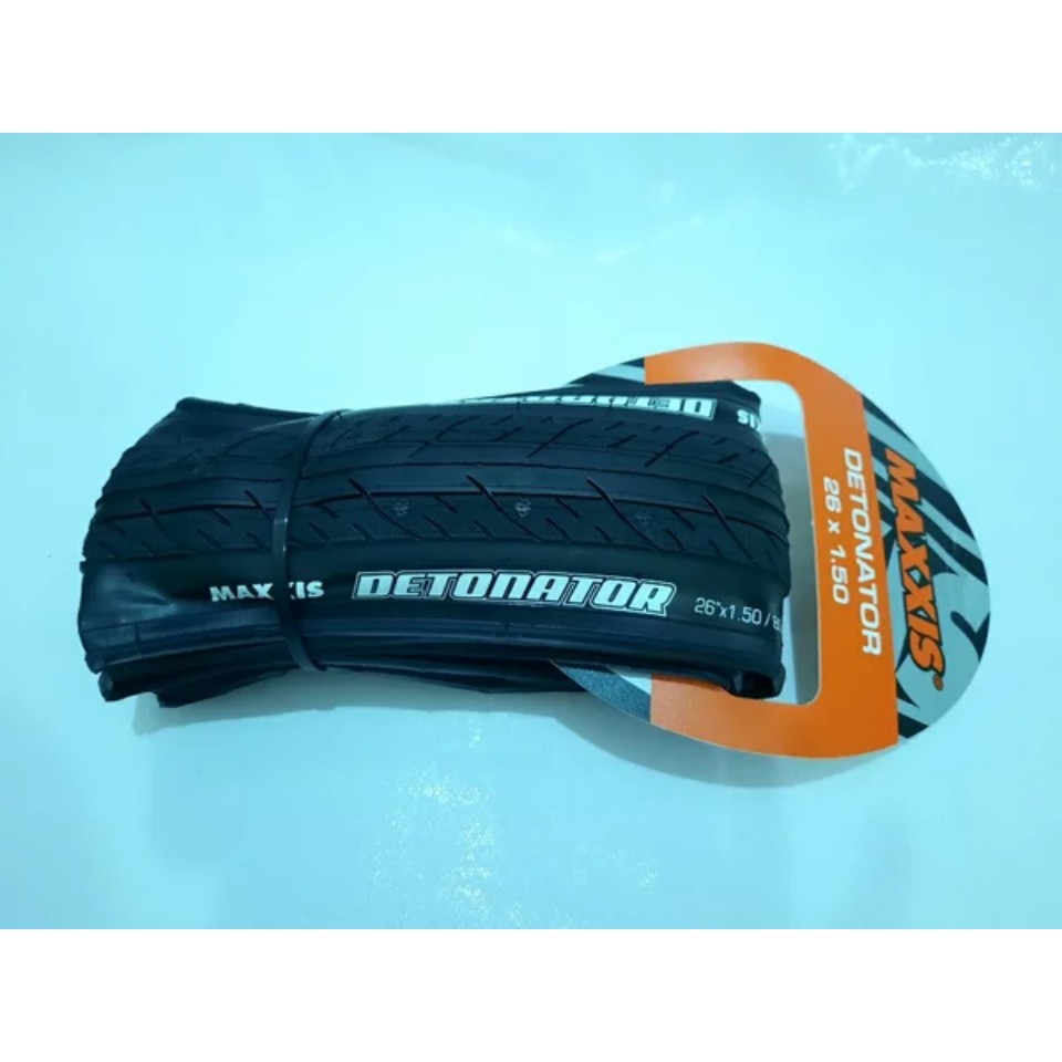 BAN LUAR MAXXIS DETONATOR 26 x 1.50